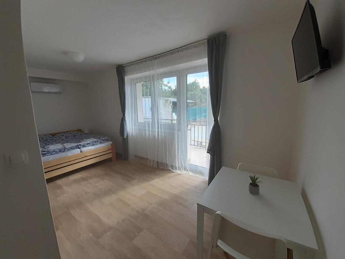 Valen Apartmany Valtice Eksteriør billede